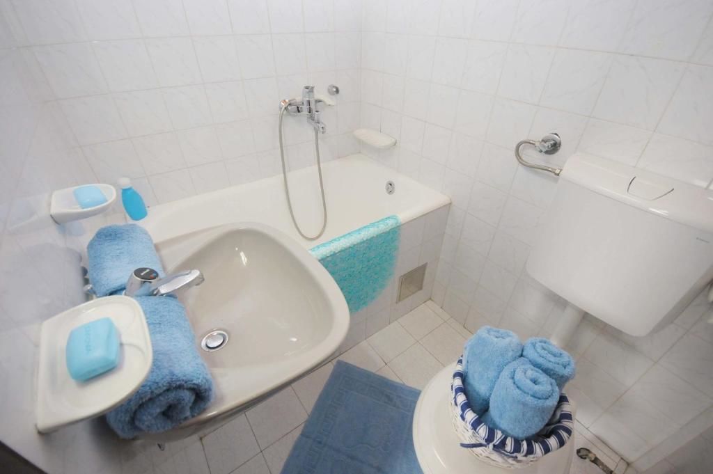 Апартаменты Apartmani Centar Будва-52