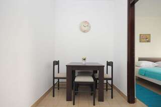 Апартаменты Apartmani Centar Будва Апартаменты с 2 спальнями-8