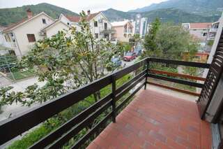 Апартаменты Apartmani Centar Будва Апартаменты с 2 спальнями и балконом (6 взрослых)-7