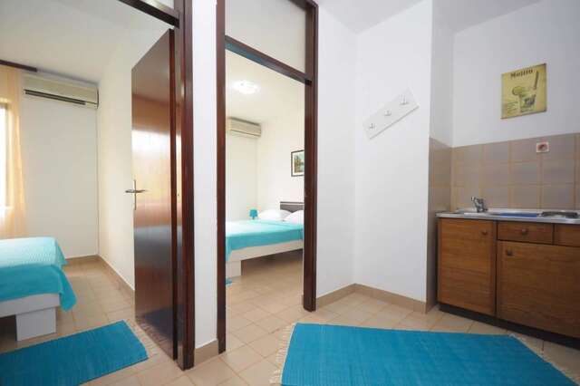 Апартаменты Apartmani Centar Будва-15